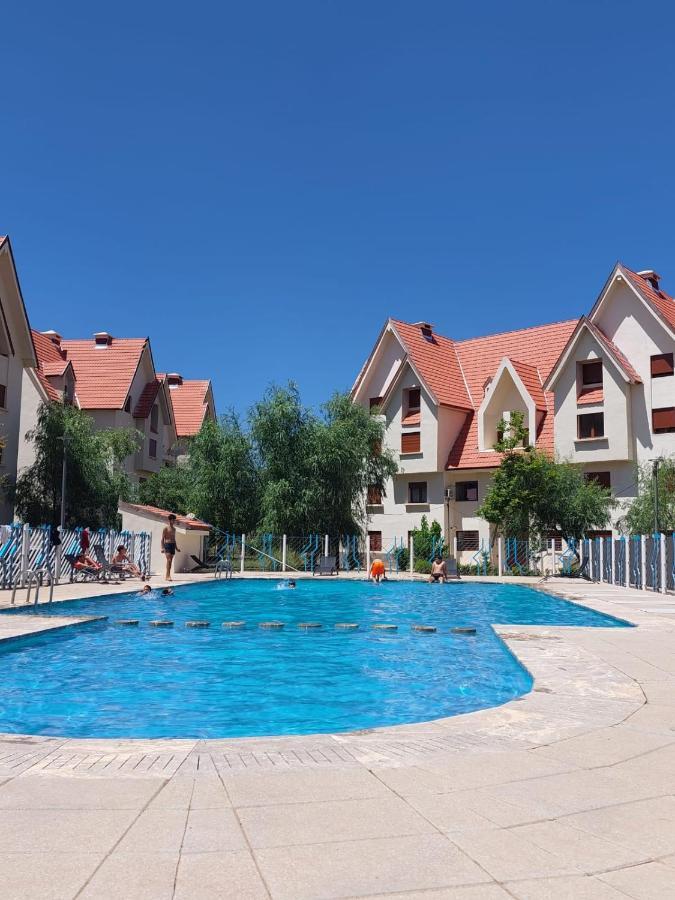 Ifrane Apartment With Swimming Pool Εξωτερικό φωτογραφία